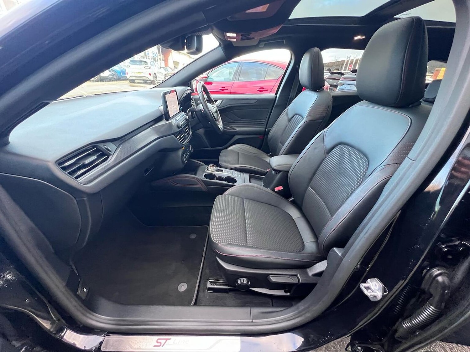 Used Ford Focus 2020 for sale - 76897133: Photo 35