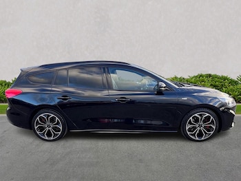 Used Ford Focus 2020 for sale - 76897133: Photo