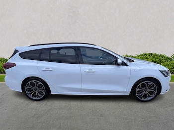Used Ford Focus 2025 for sale - 78670633: Photo