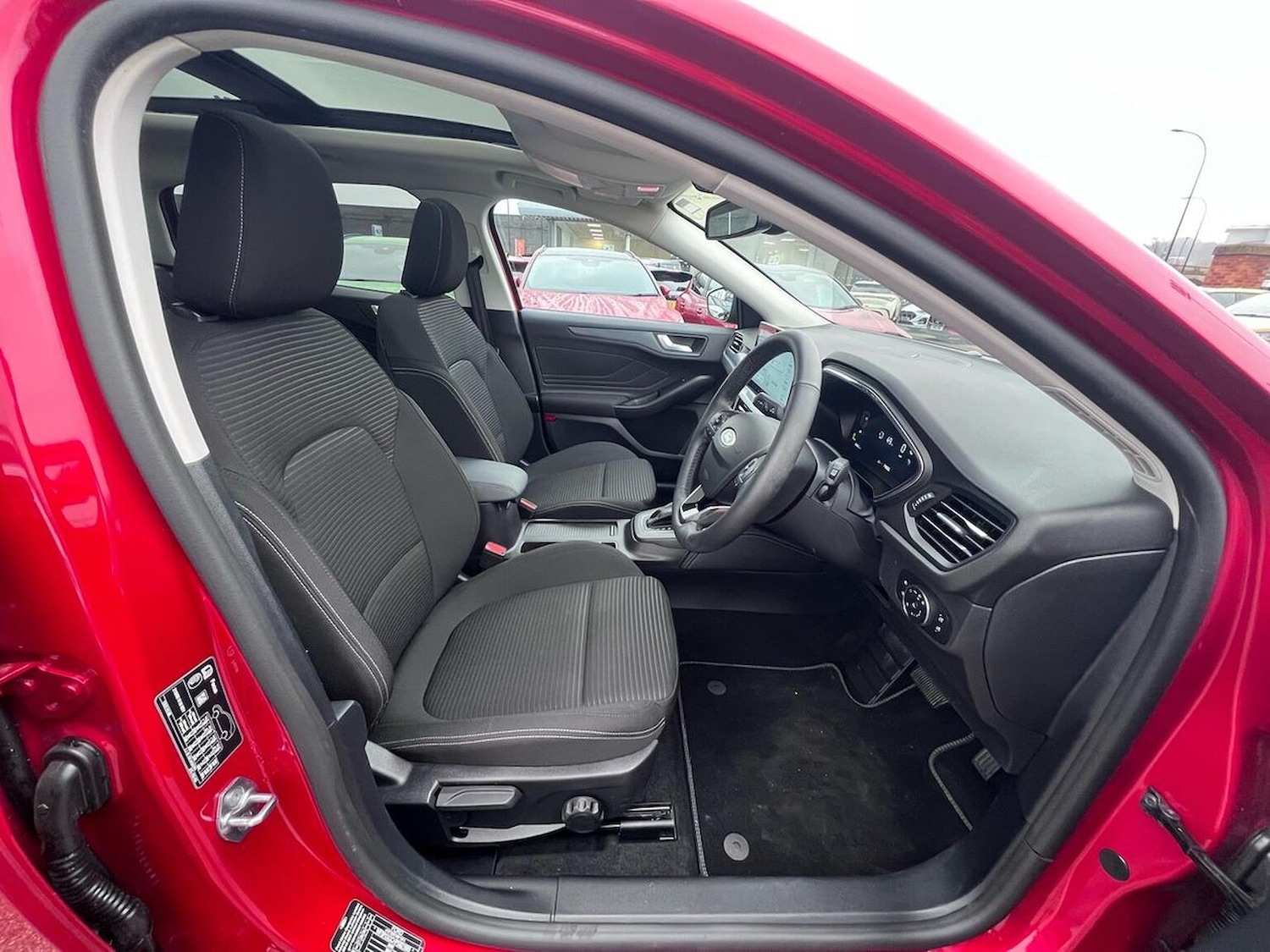 Used Ford Focus 2025 for sale - 77775148: Photo 31