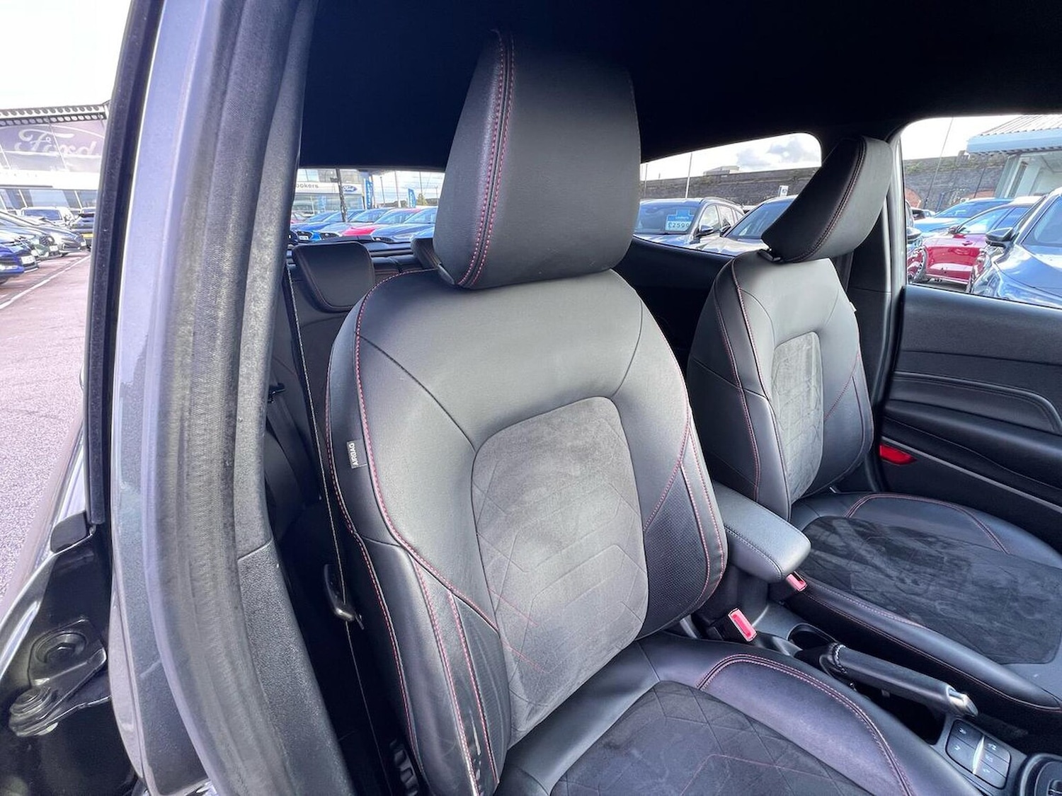 Used Ford Fiesta 2022 for sale - 76407422: Photo 32