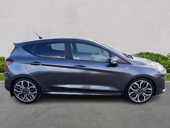 Used Ford Fiesta 2022 for sale - 76407422: Photo