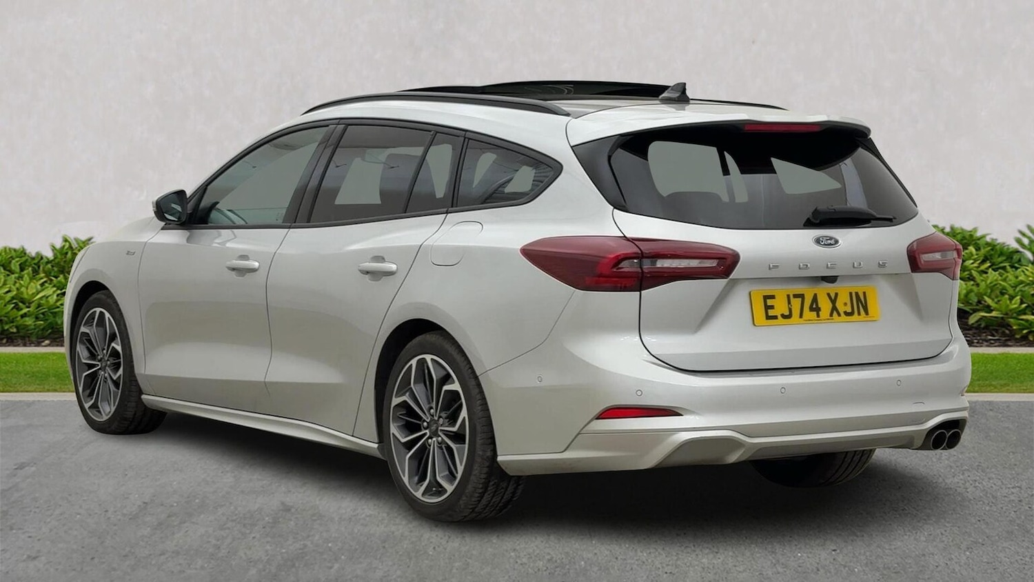 Used Ford Focus 2024 for sale - 76749031: Photo 2