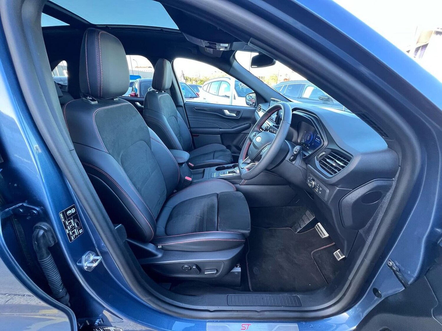 Used Ford Kuga 2023 for sale - 76599180: Photo 31