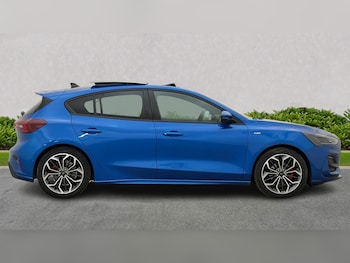 Used Ford Focus 2024 for sale - 76273480: Photo 3