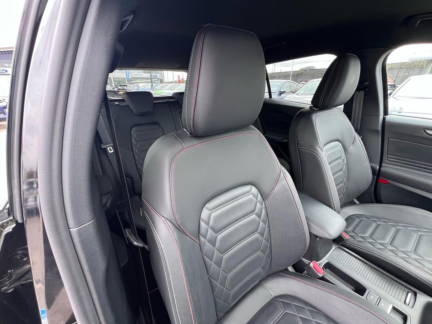 Used Ford Focus 2024 for sale - 76065597: Photo 32