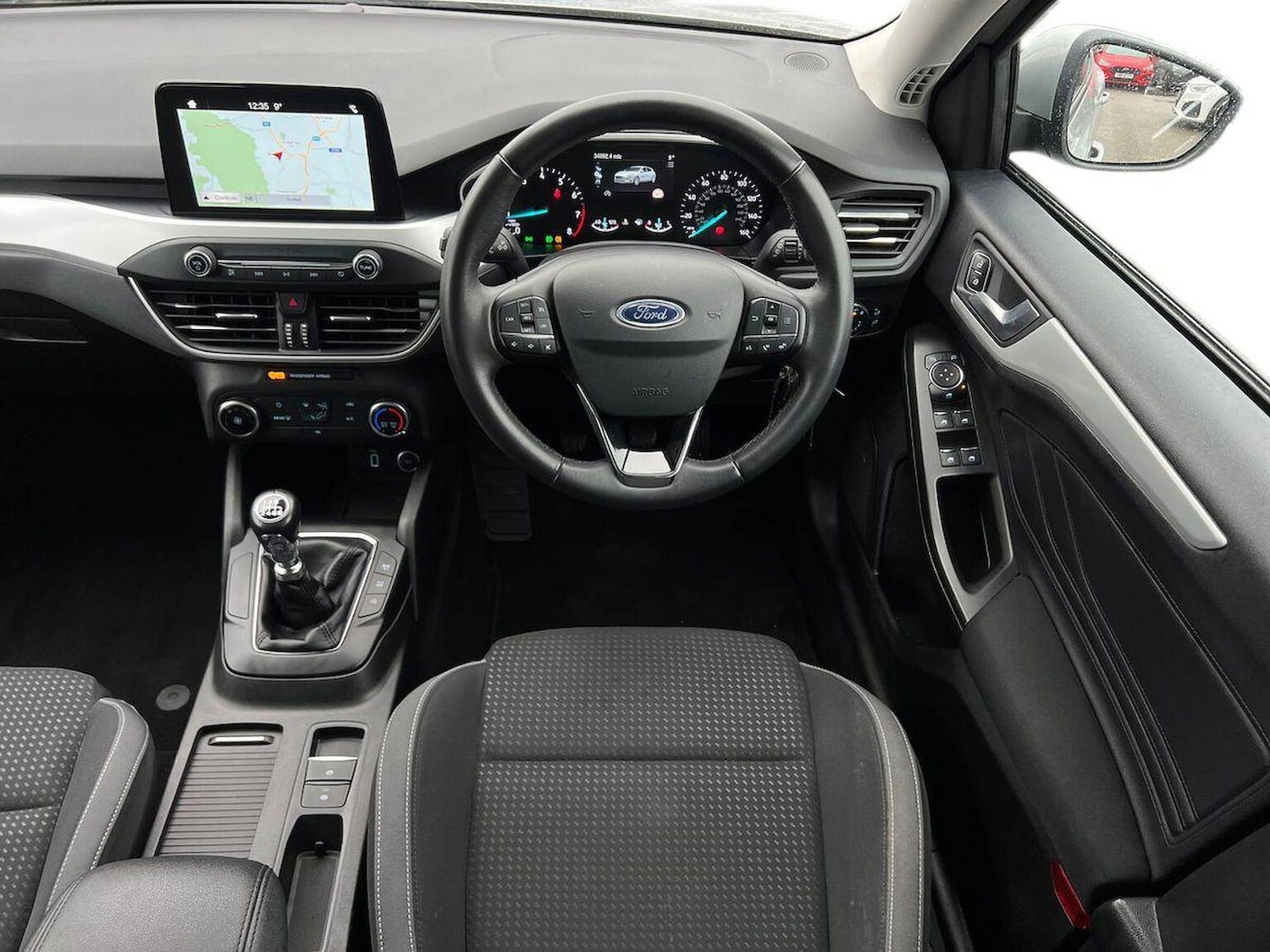 Used Ford Focus 2018 for sale - 76935392: Photo 9