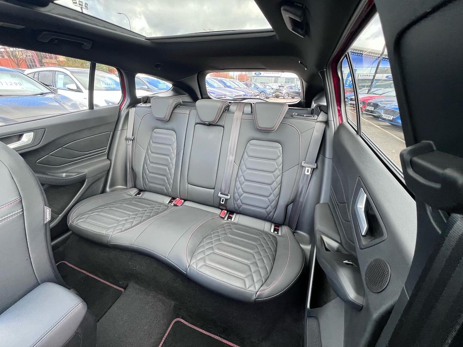 Used Ford Focus 2023 for sale - 76387165: Photo 16