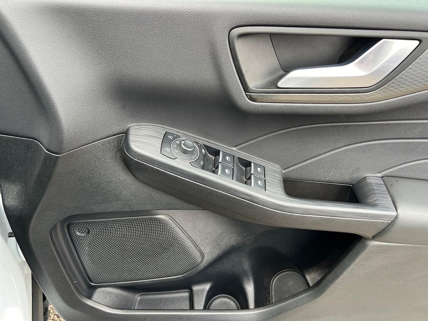 Used Ford Kuga 2024 for sale - 76707567: Photo 30