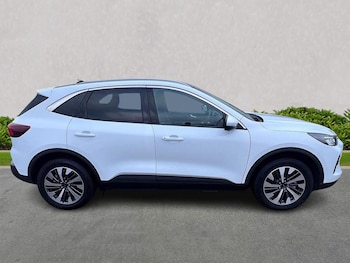 Used Ford Kuga 2024 for sale - 76707567: Photo