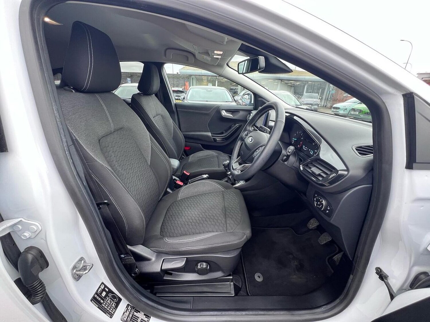 Used Ford Puma 2023 for sale - 78194364: Photo 33