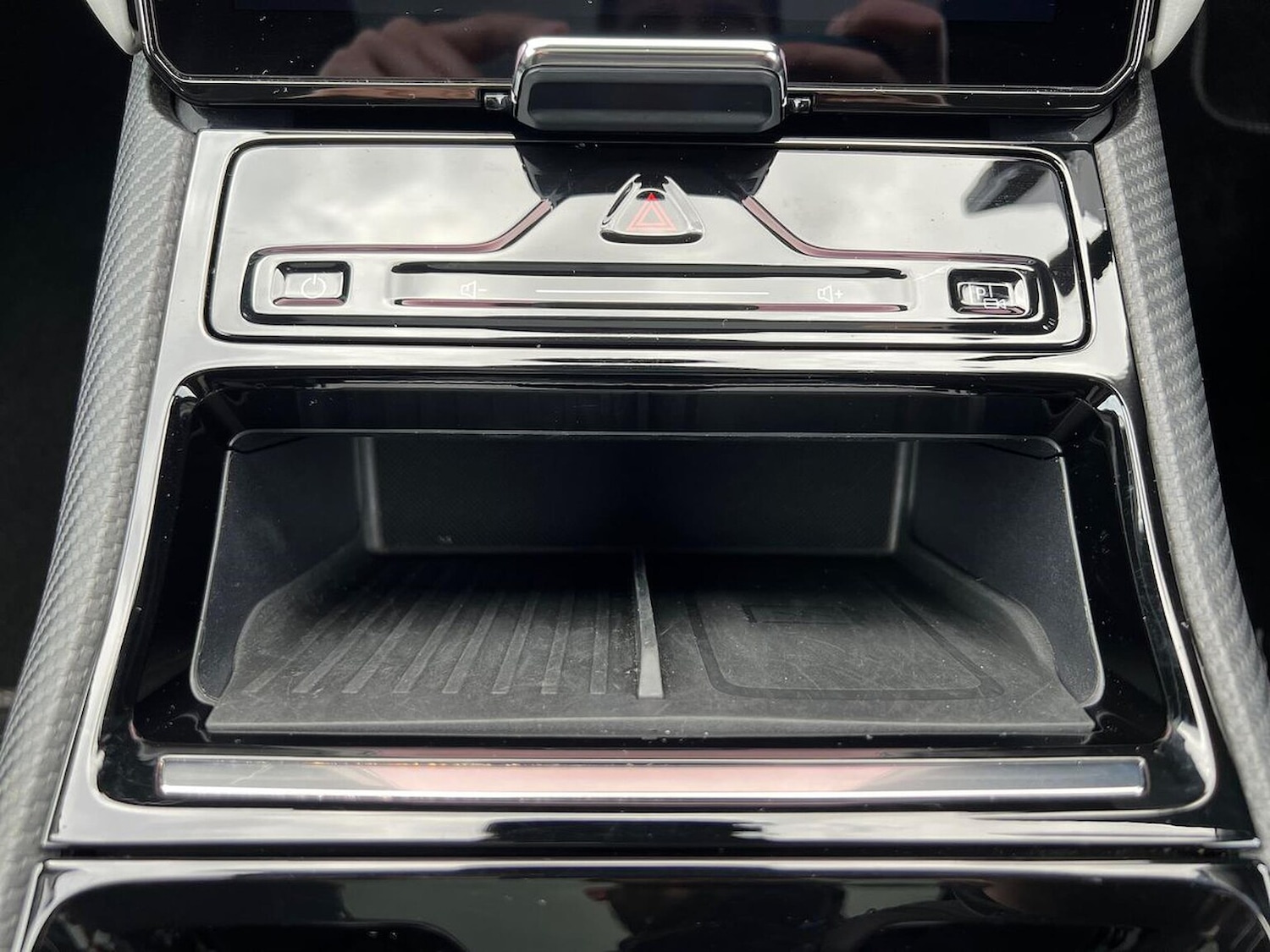 Used Ford Explorer 2025 for sale - 76536626: Photo 13