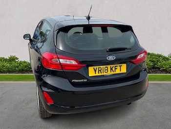 Used Ford Fiesta 2018 for sale - 78755674: Photo