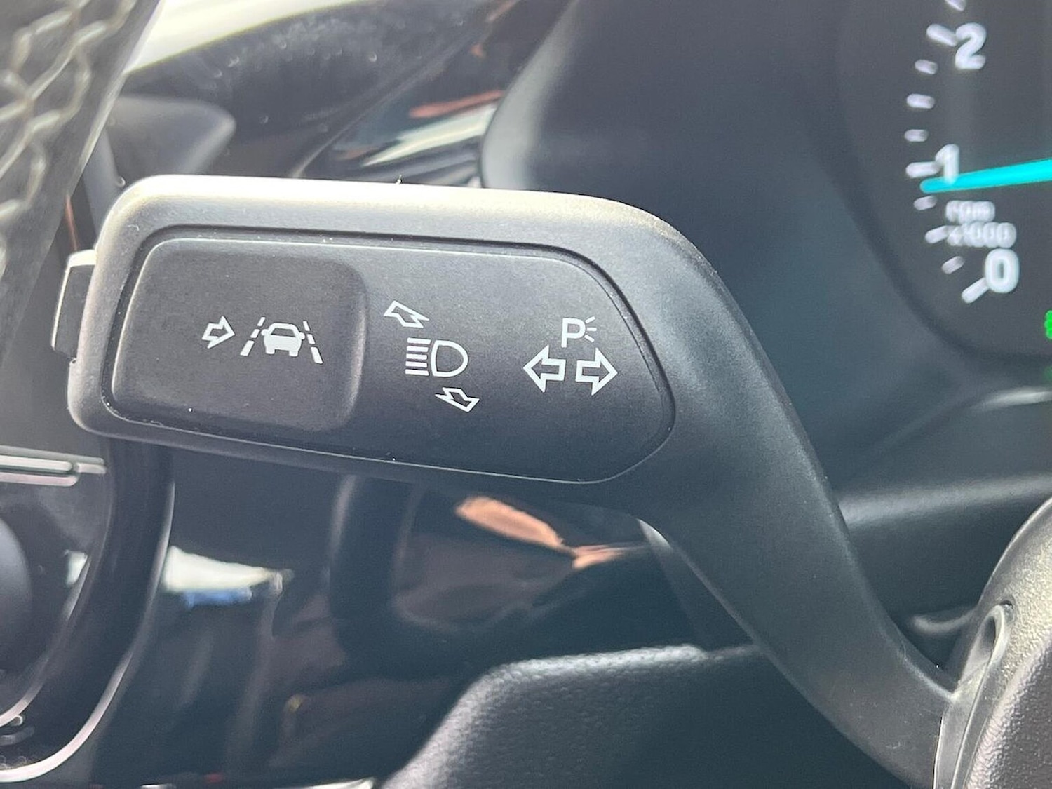 Used Ford Fiesta 2018 for sale - 76628070: Photo 28