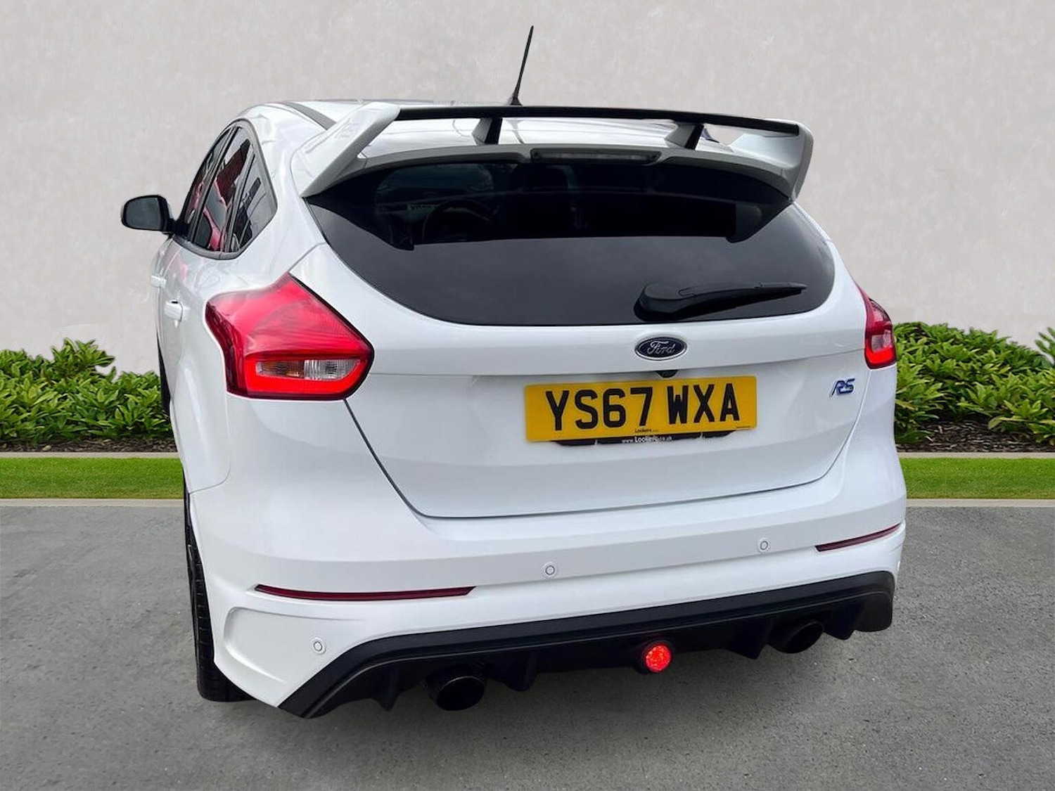 Used Ford Focus 2017 for sale - 76979886: Photo 2