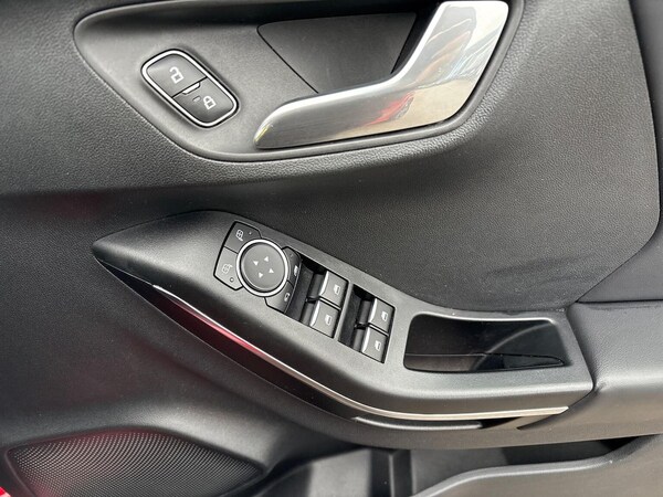 Used Ford Puma 2021 for sale - 76237032: Photo 30