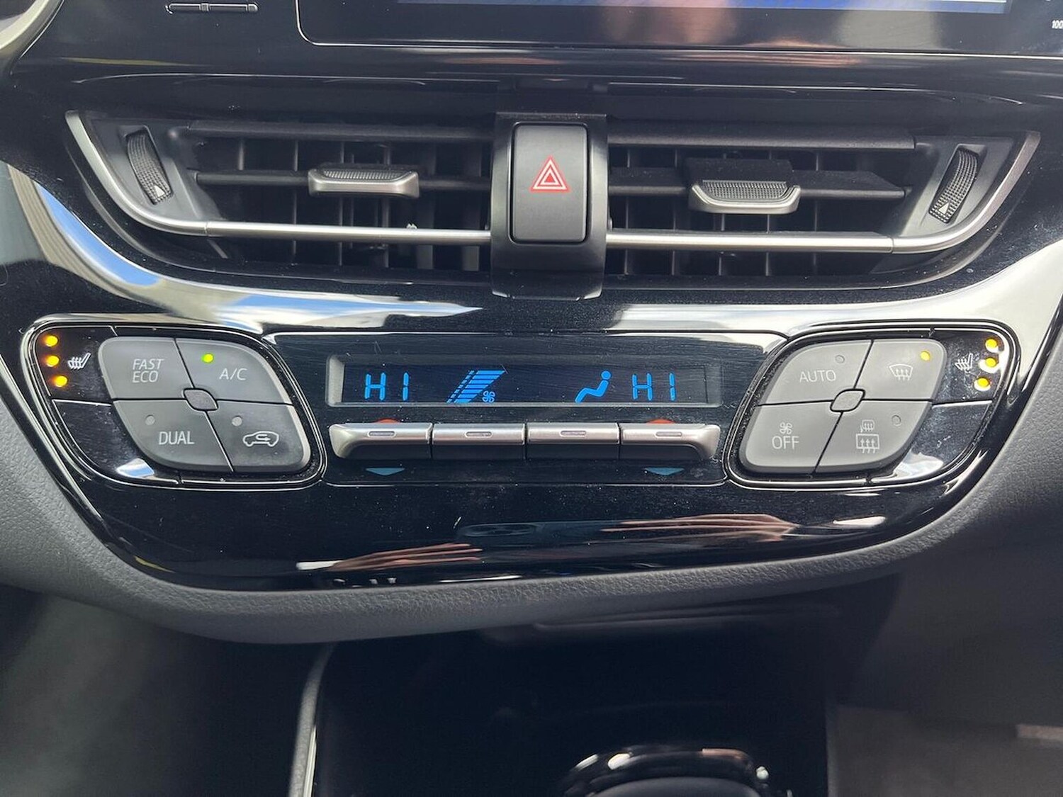 Used Toyota C-HR 2019 for sale - 78194267: Photo 14