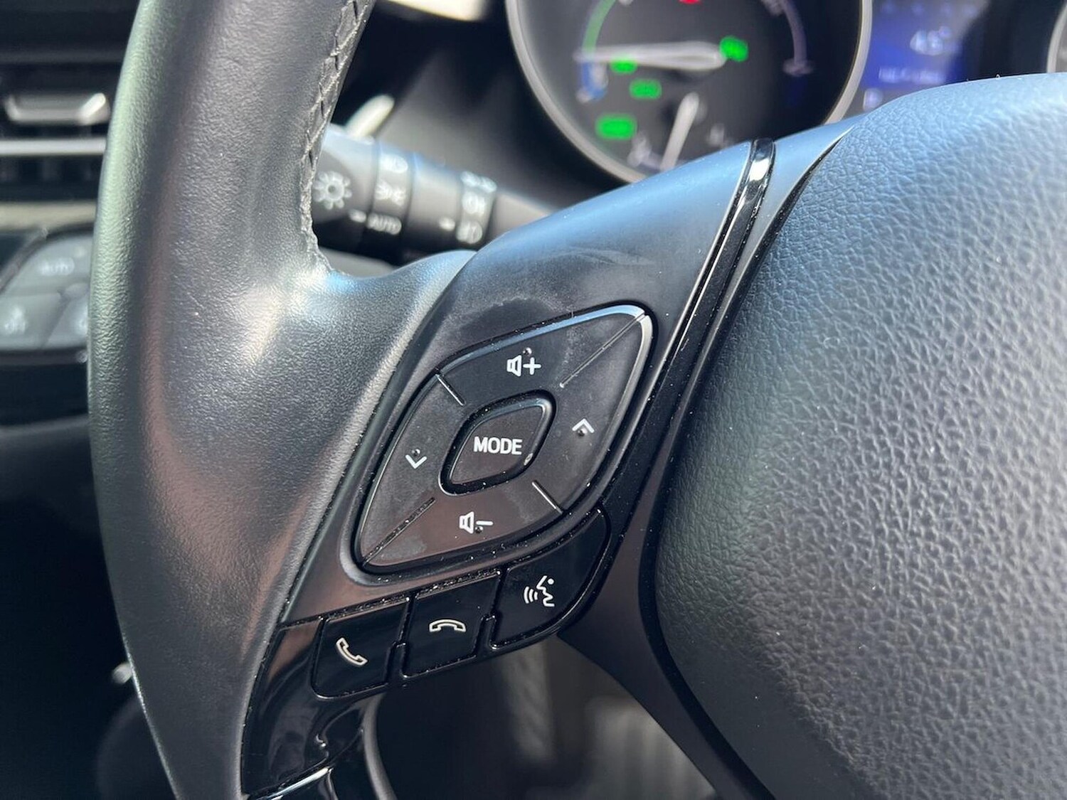 Used Toyota C-HR 2019 for sale - 78194267: Photo 28