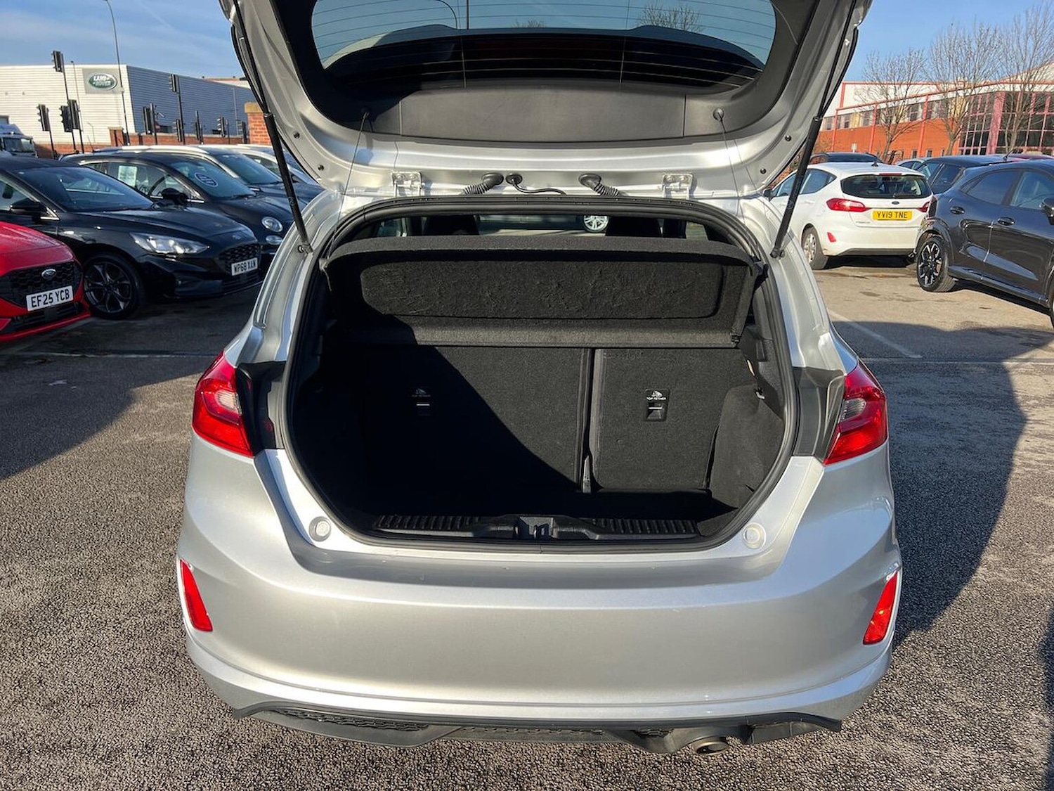 Used Ford Fiesta 2018 for sale - 76735534: Photo 17