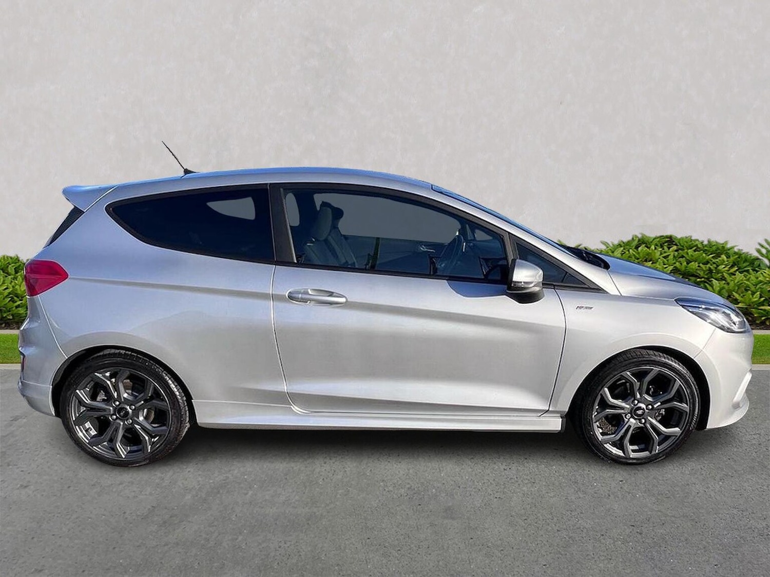 Used Ford Fiesta 2018 for sale - 76735534: Photo 3