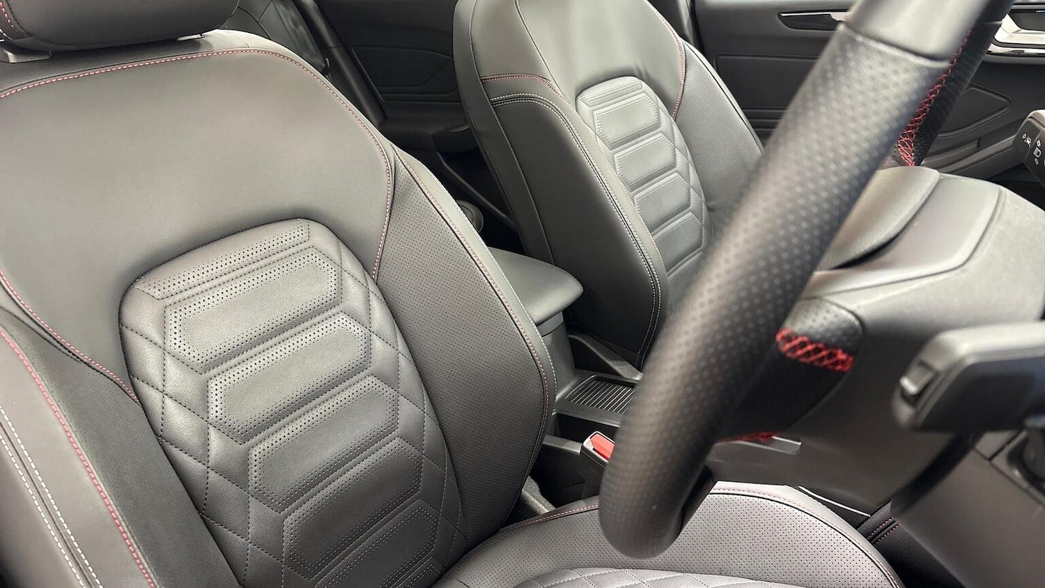 Used Ford Focus 2024 for sale - 76517944: Photo 15