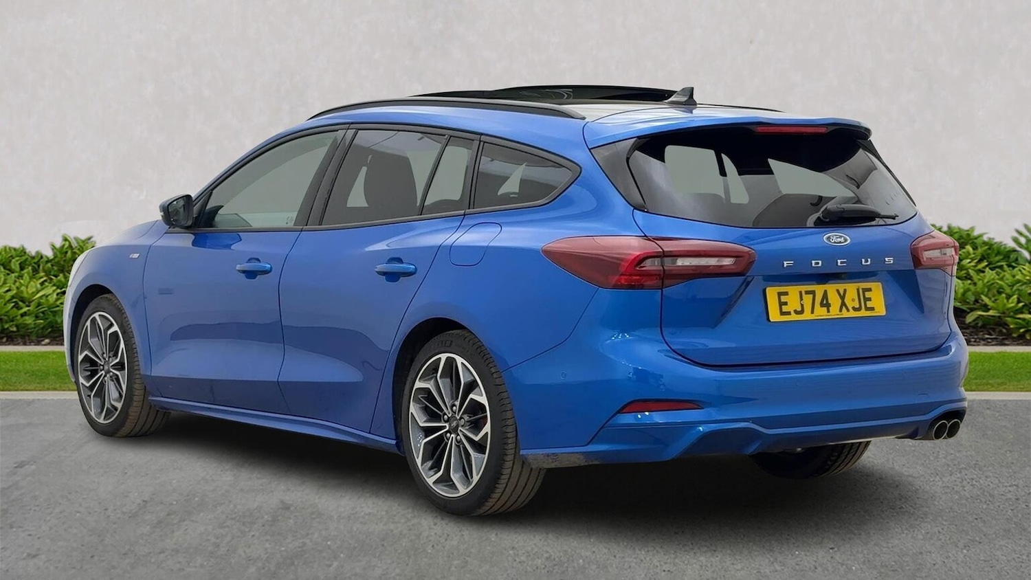 Used Ford Focus 2024 for sale - 76517944: Photo 2