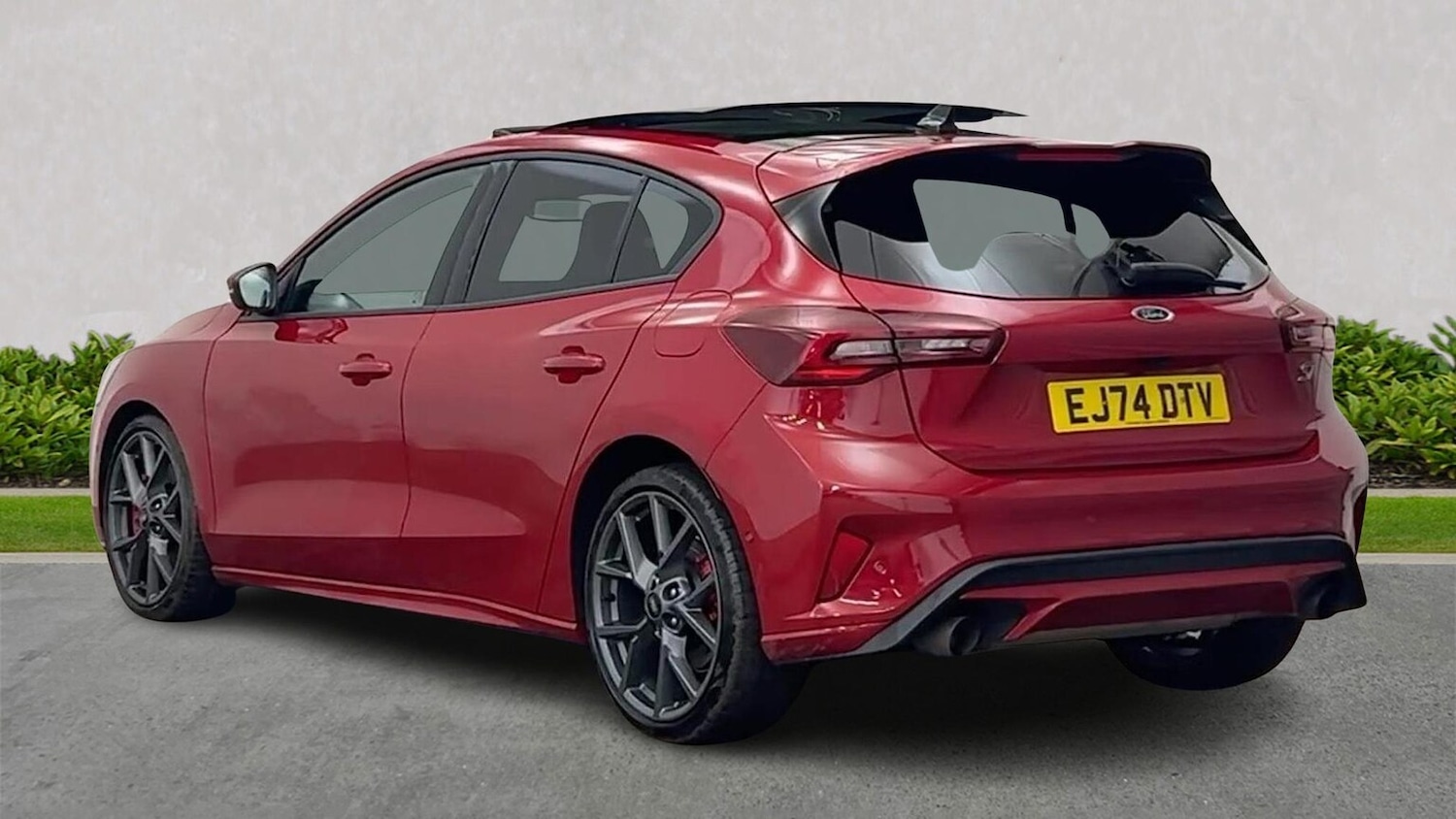 Used Ford Focus 2024 for sale - 77011930: Photo 2