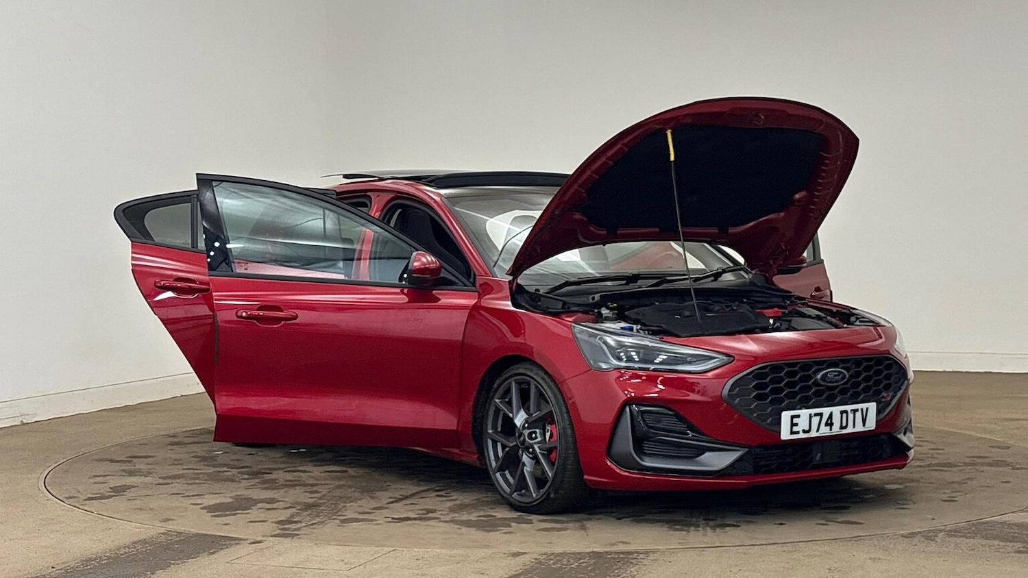 Used Ford Focus 2024 for sale - 77011930: Photo 24