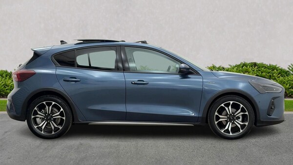Used Ford Focus 2025 for sale - 76275157: Photo 3
