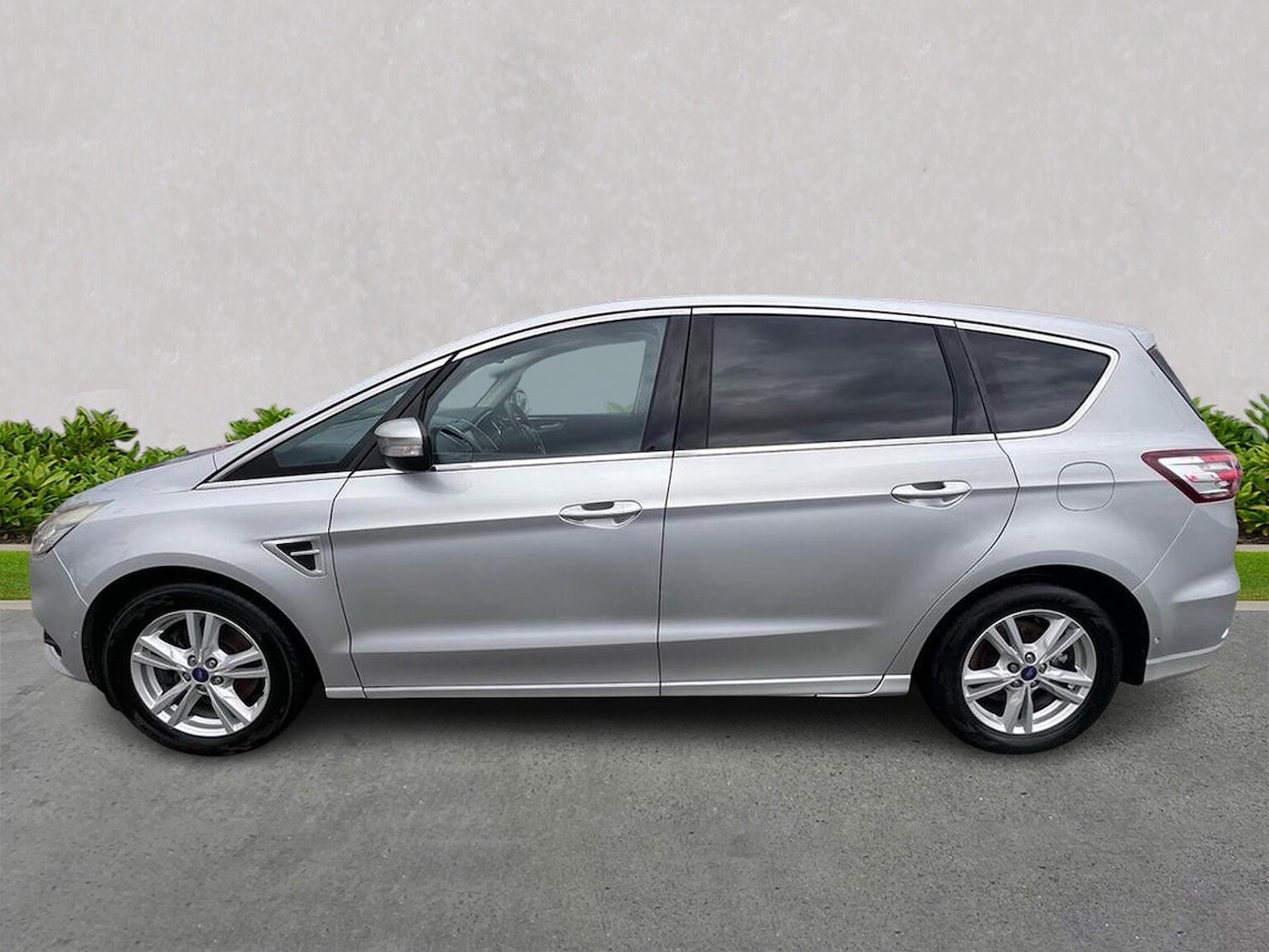 Used Ford S-Max 2016 for sale - 76547738: Photo 19