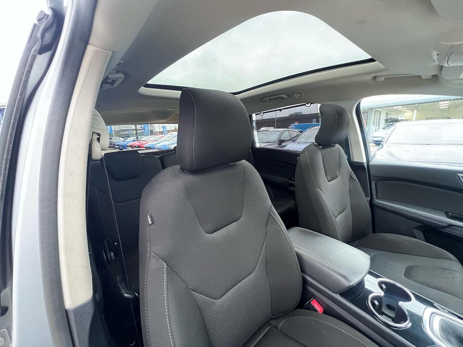 Used Ford S-Max 2016 for sale - 76547738: Photo 32