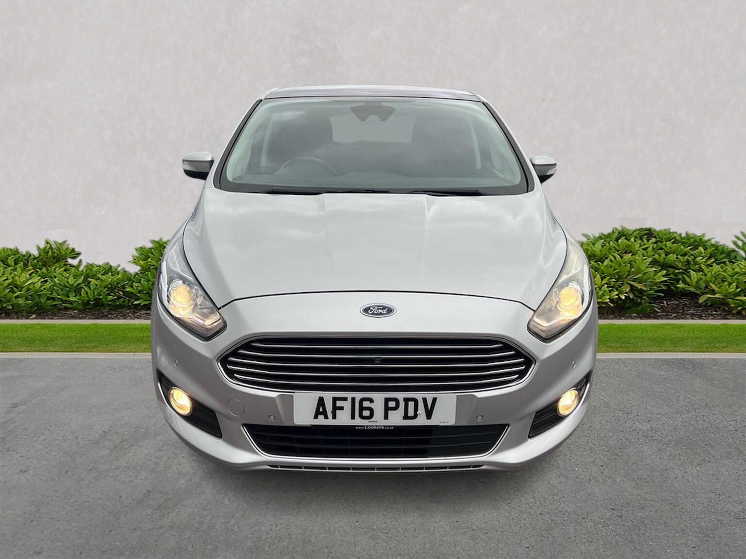 Used Ford S-Max 2016 for sale - 76547738: Photo 5