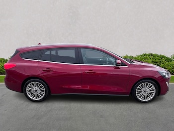 Used Ford Focus 2020 for sale - 76231741: Photo 3