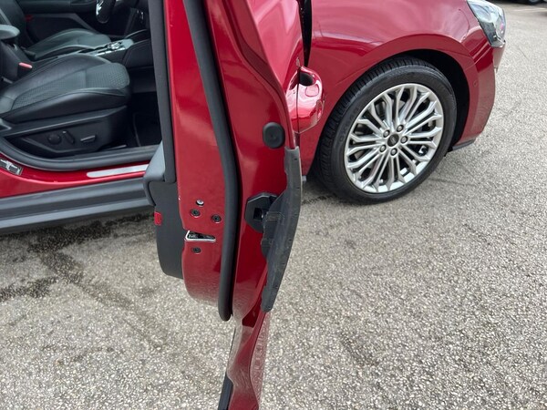Used Ford Focus 2020 for sale - 76231741: Photo 44