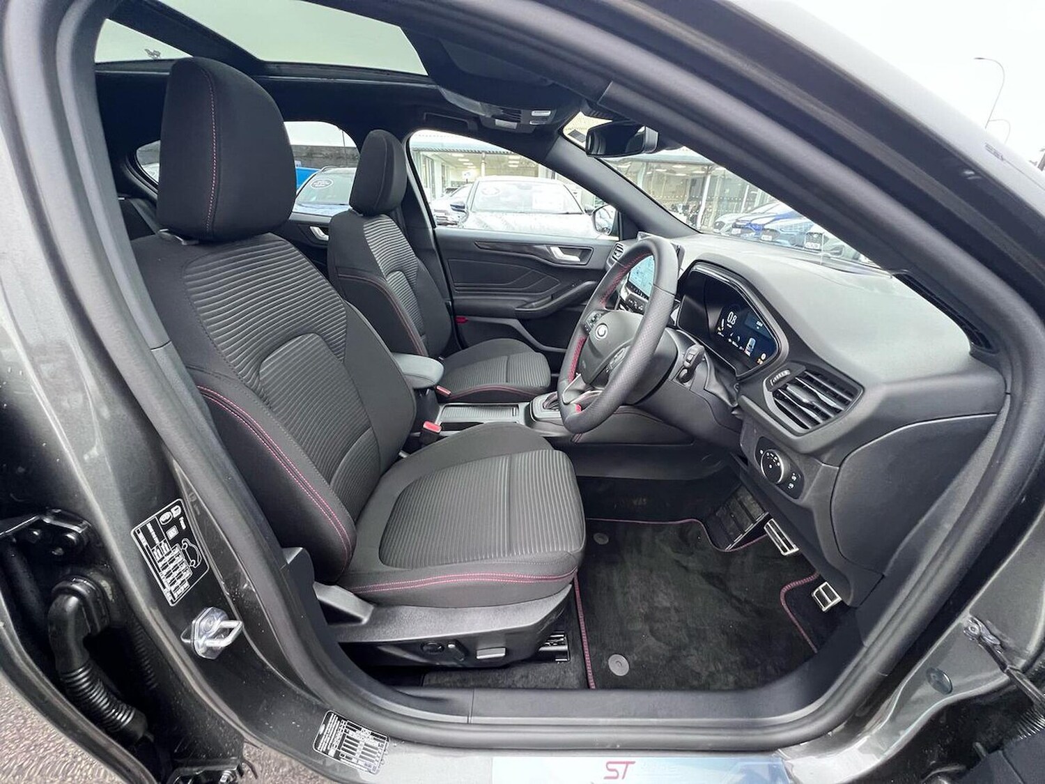 Used Ford Focus 2025 for sale - 76510750: Photo 33