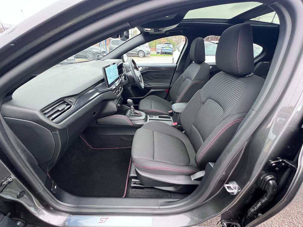 Used Ford Focus 2025 for sale - 76510750: Photo 37