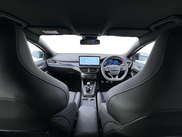 Used Ford Focus 2025 for sale - 76089120: Photo 8