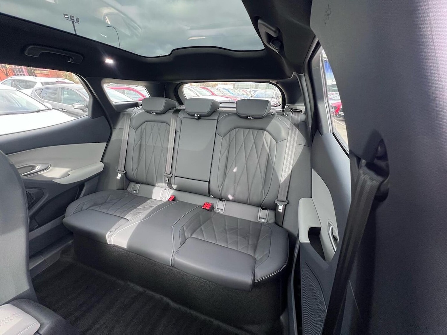 Used Ford Explorer 2025 for sale - 77729958: Photo 16