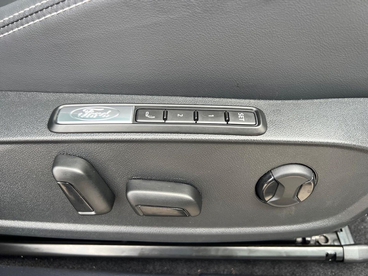 Used Ford Explorer 2025 for sale - 77729958: Photo 36