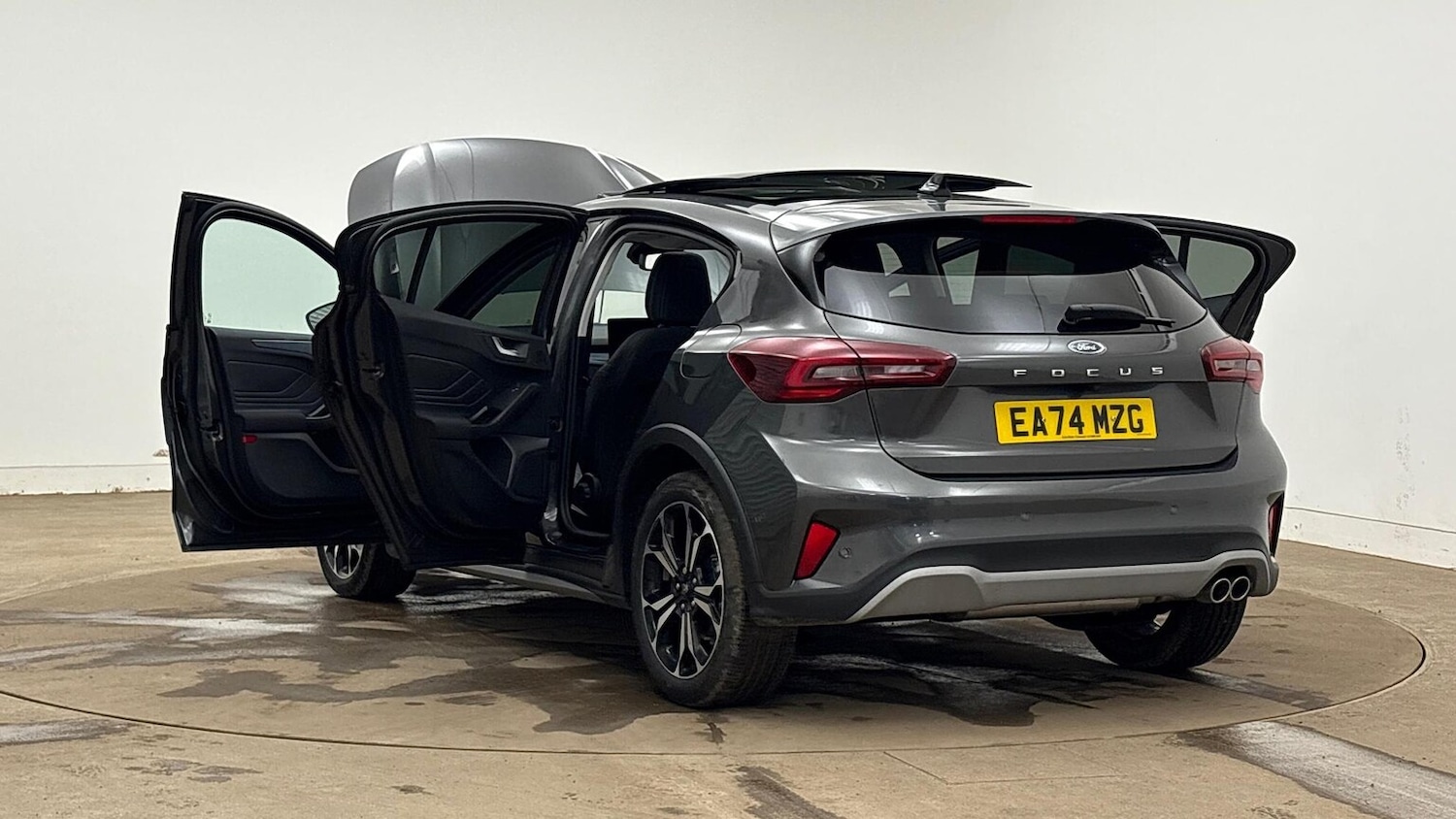 Used Ford Focus 2024 for sale - 76945931: Photo 23