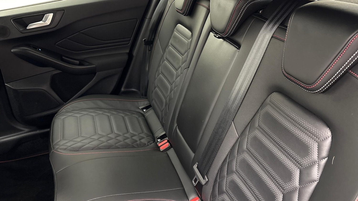 Used Ford Focus 2024 for sale - 76911218: Photo 16