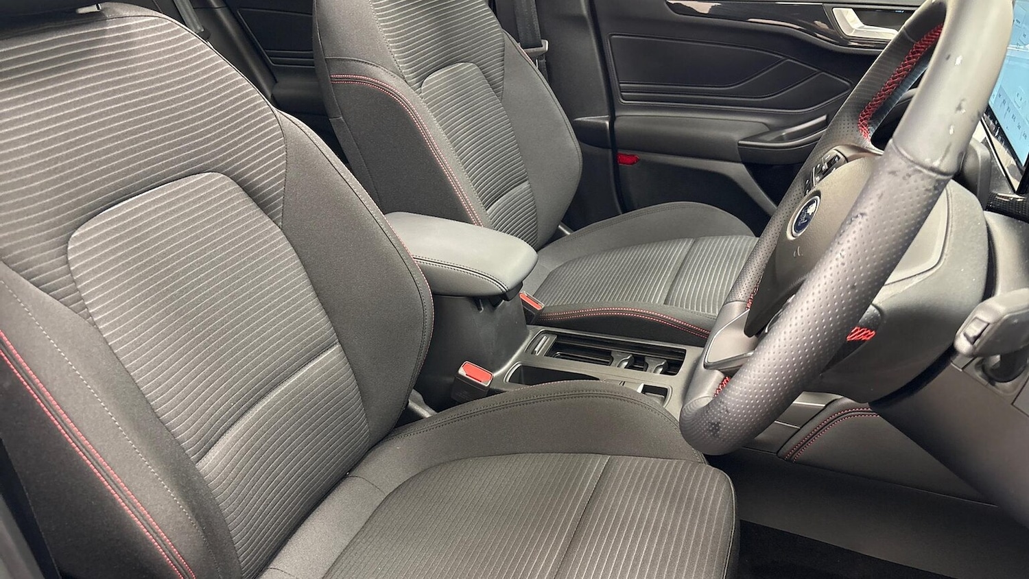 Used Ford Focus 2025 for sale - 76352506: Photo 14