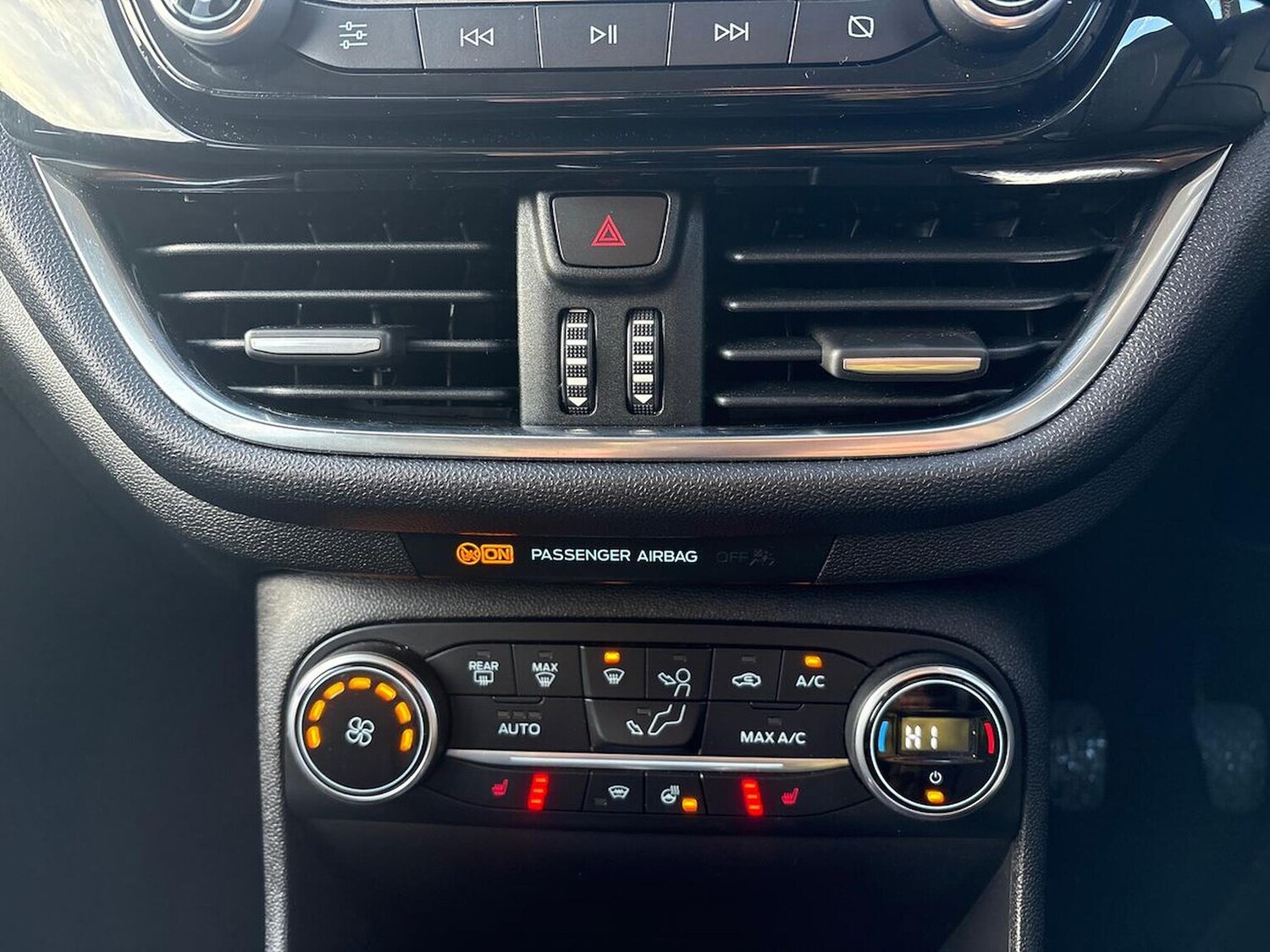 Used Ford Fiesta 2018 for sale - 77489285: Photo 25