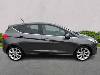 Used Ford Fiesta 2018 for sale - 79240542: Photo
