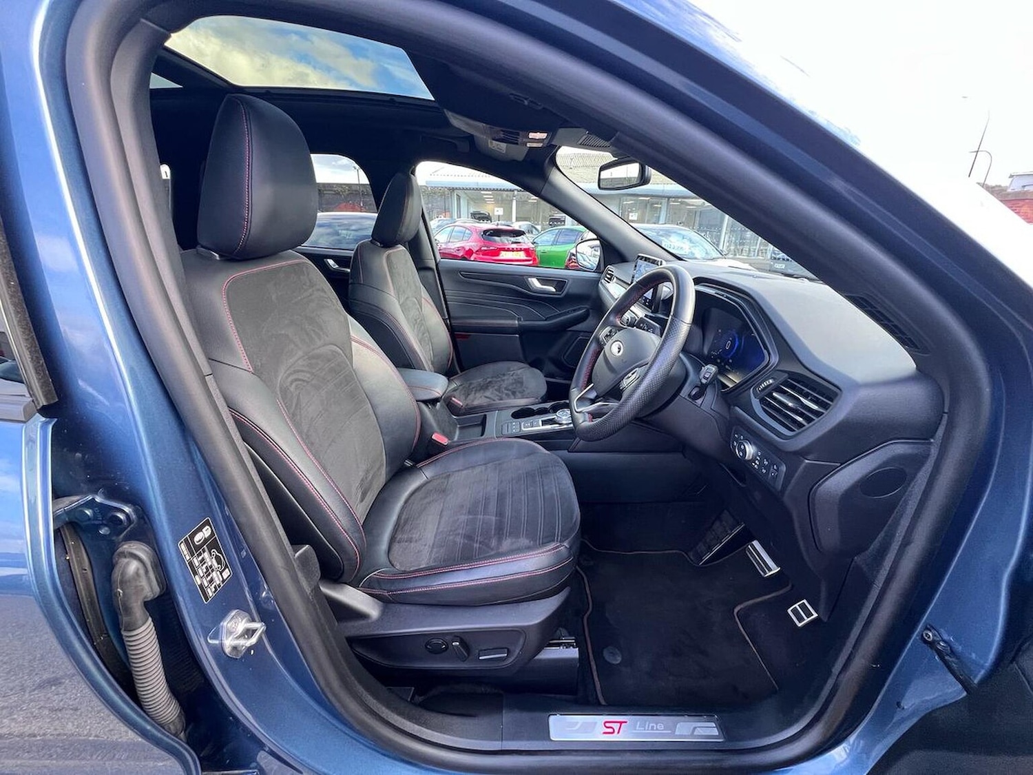 Used Ford Kuga 2022 for sale - 76374367: Photo 31