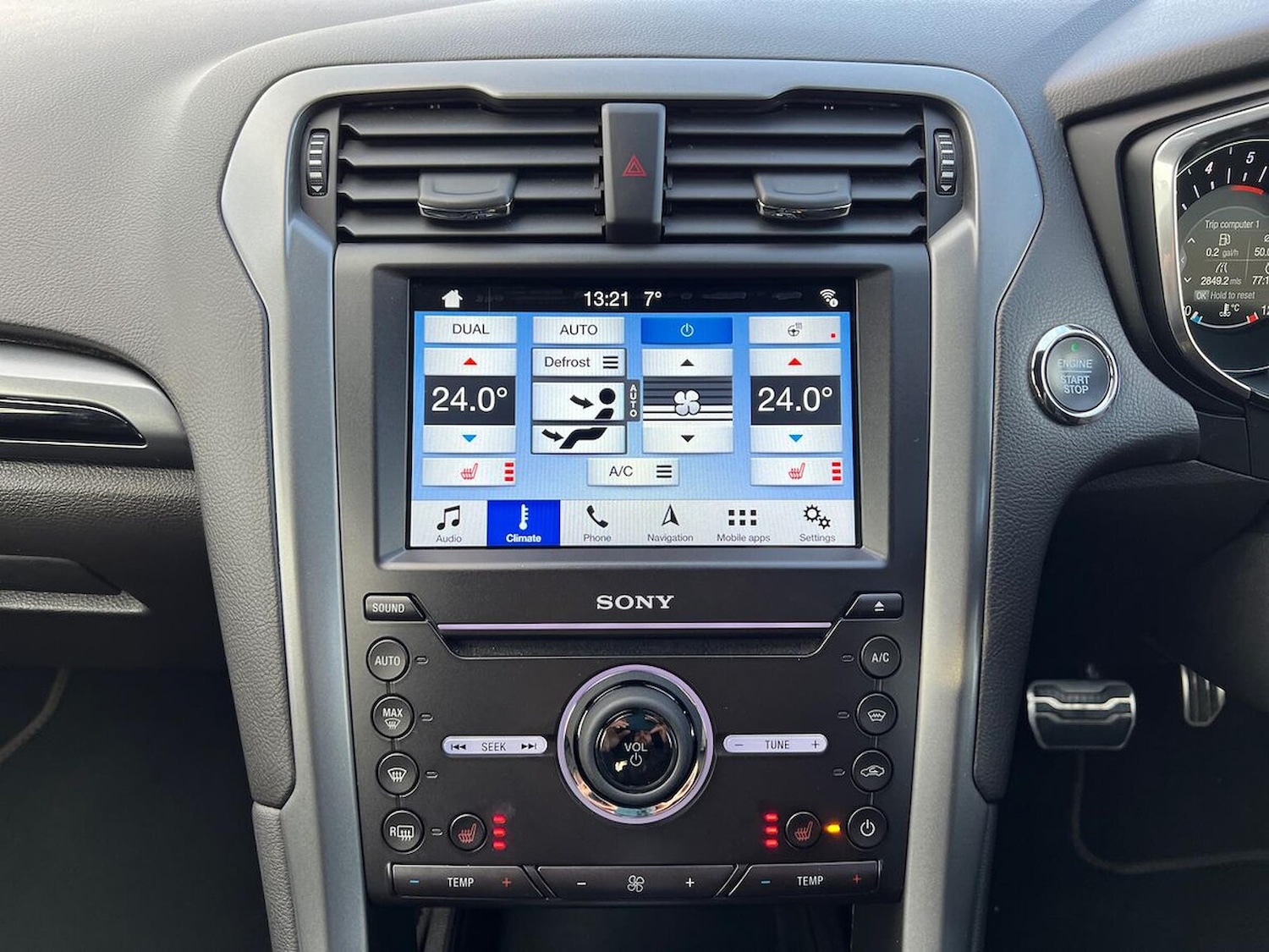 Used Ford Mondeo 2019 for sale - 76735536: Photo 12