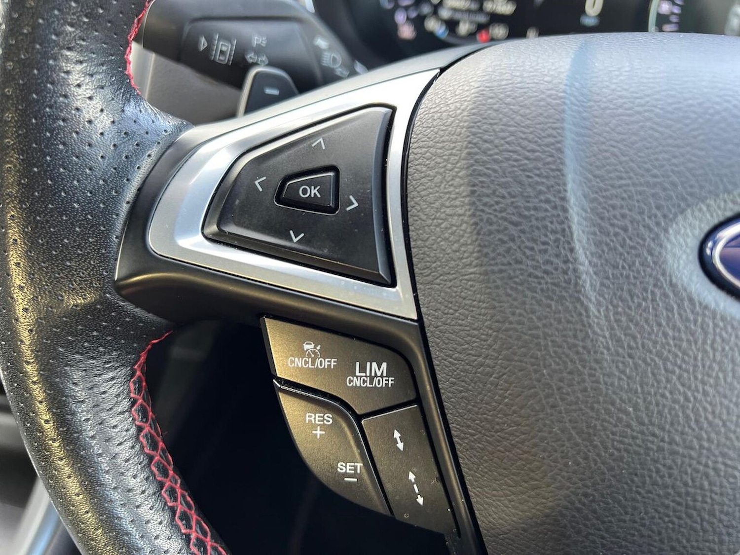 Used Ford Mondeo 2019 for sale - 76735536: Photo 26