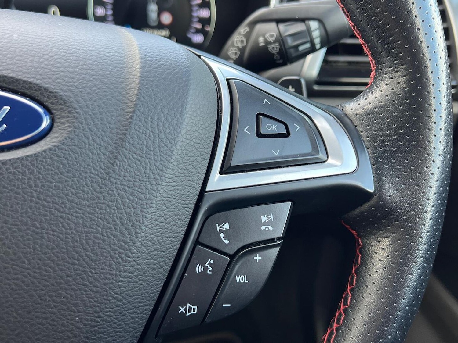 Used Ford Mondeo 2019 for sale - 76735536: Photo 27