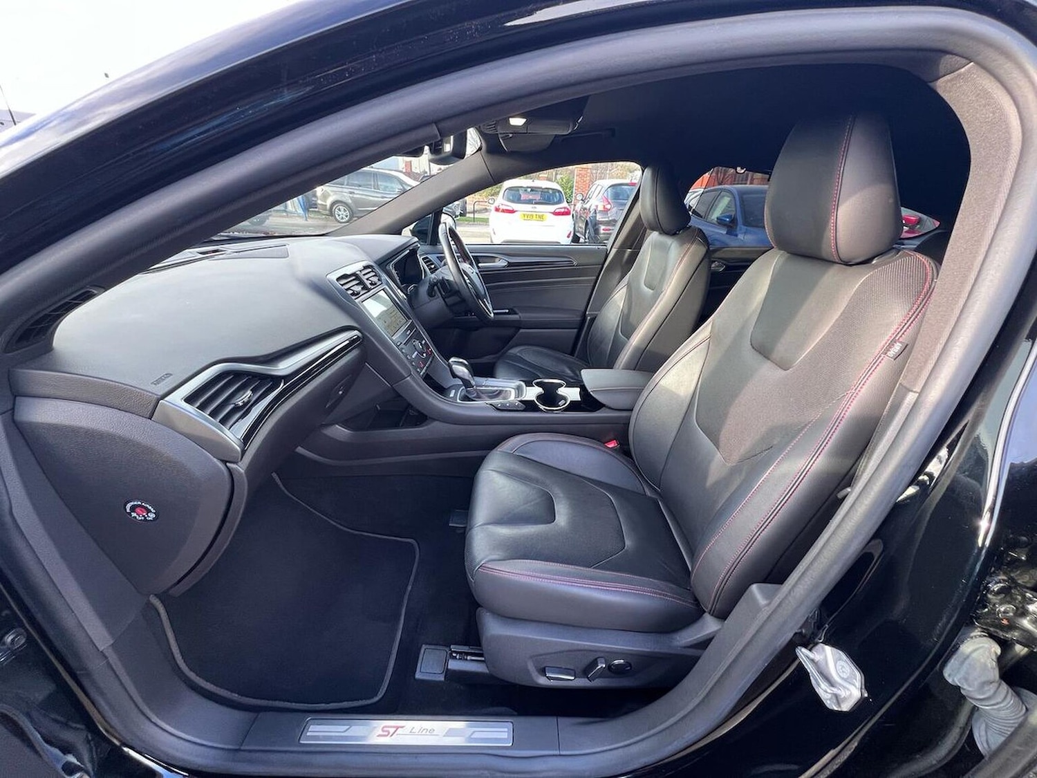 Used Ford Mondeo 2019 for sale - 76735536: Photo 35