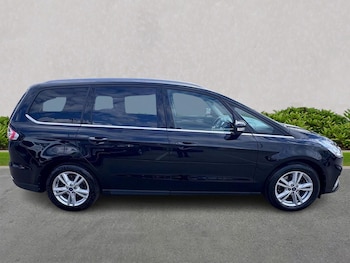 Used Ford Galaxy 2023 for sale - 78402769: Photo